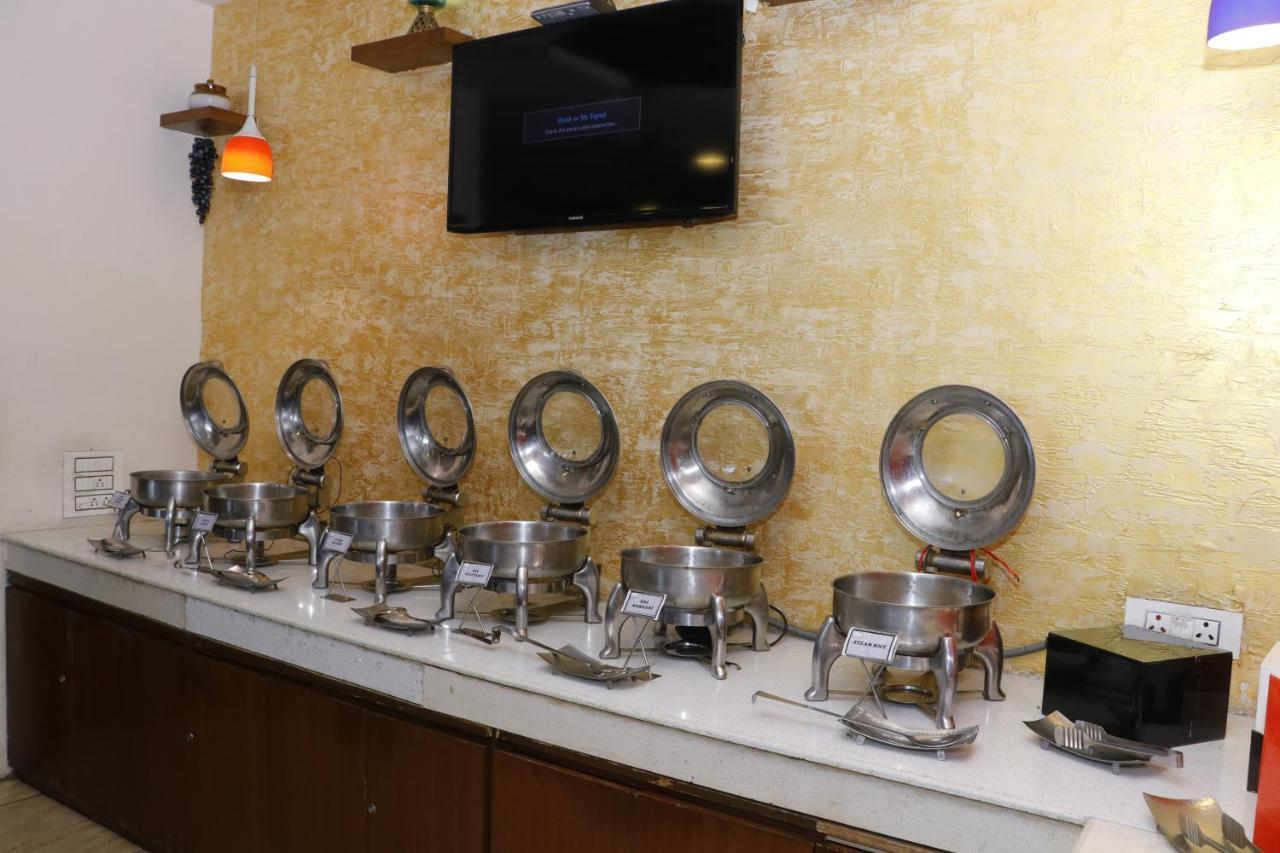Hotel S C Residency Zirakpur Exterior foto